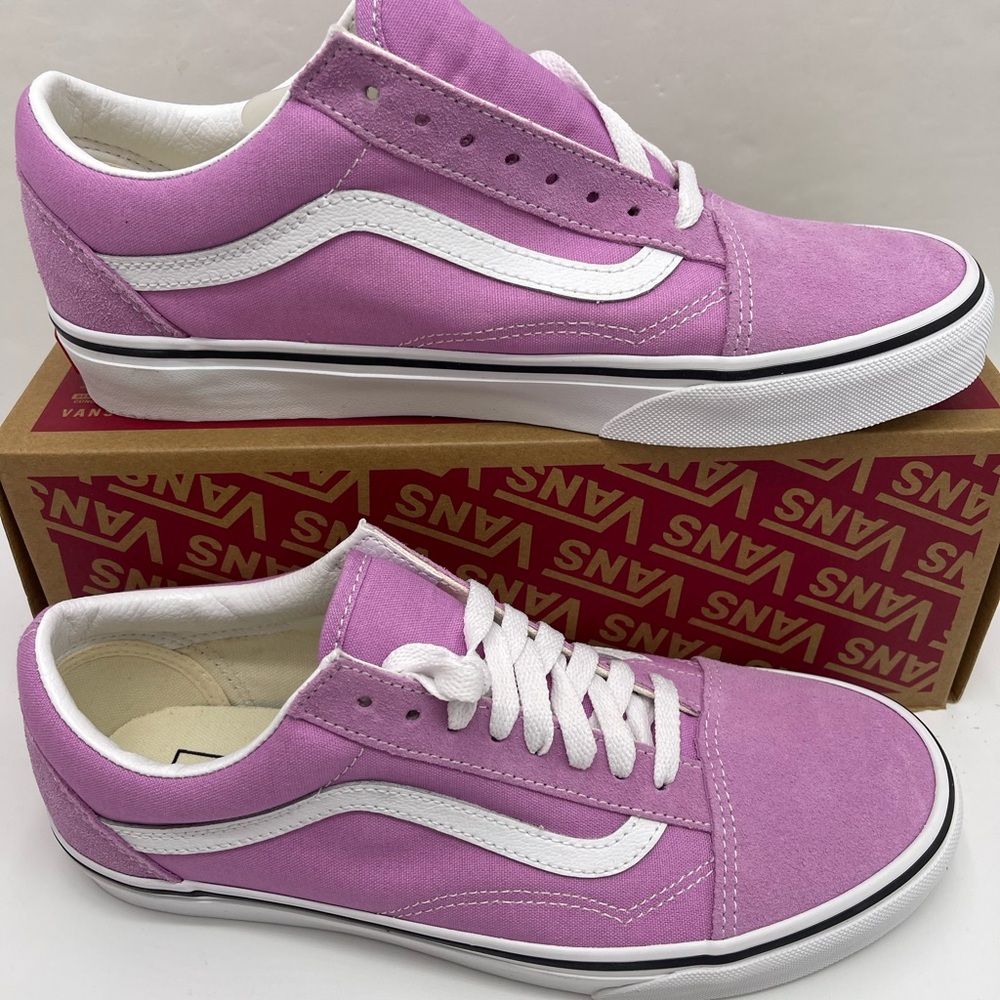 Vans Old Skool
Orchid/True White Sneakers Lavender 
VN0A3WKT3SQ - Picture 2 of 16